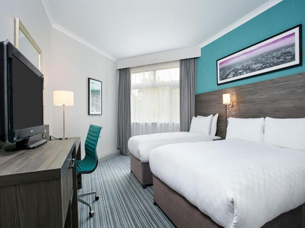 Leonardo Hotel Cheltenham Extérieur photo