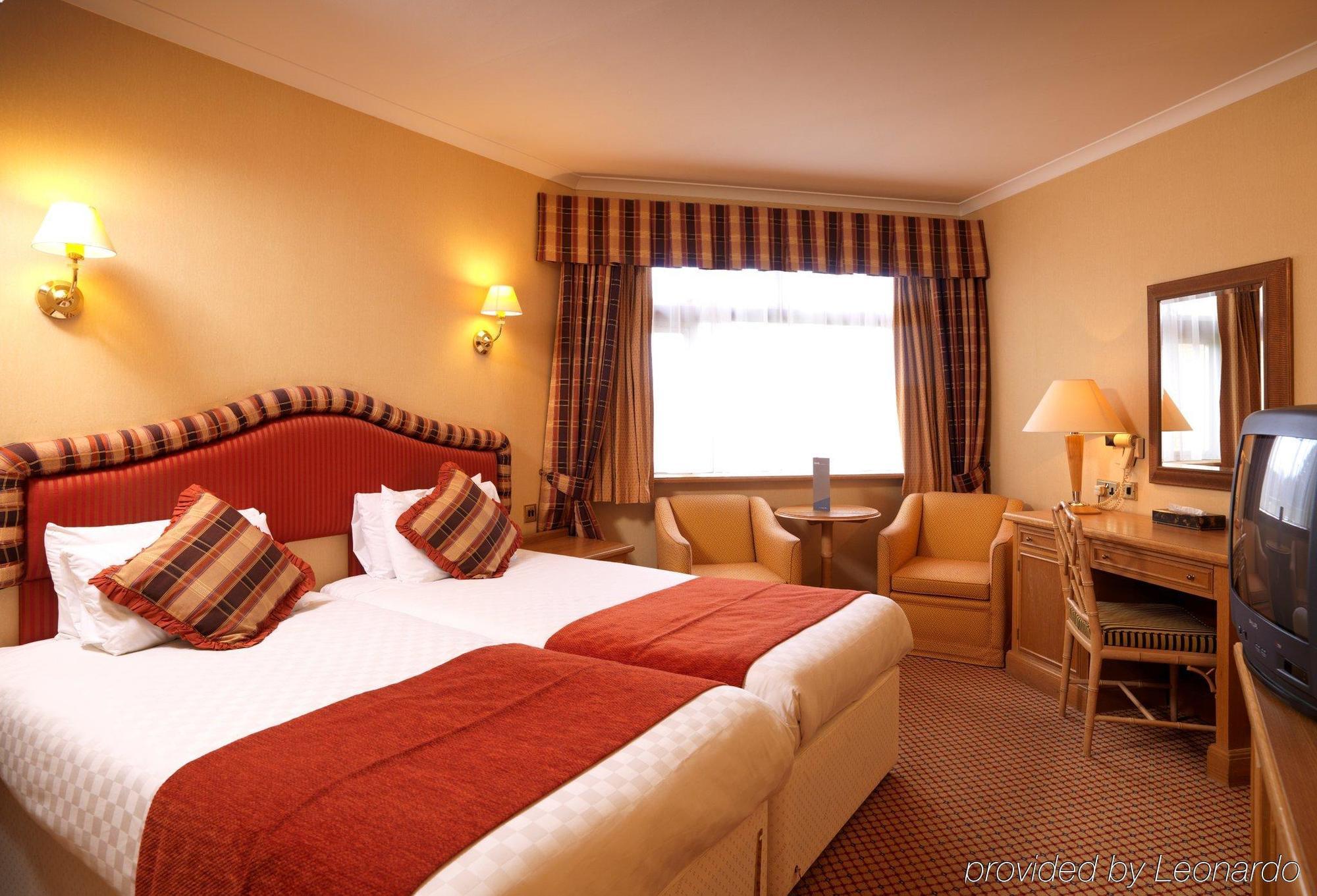 Leonardo Hotel Cheltenham Chambre photo