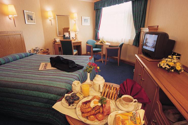 Leonardo Hotel Cheltenham Extérieur photo